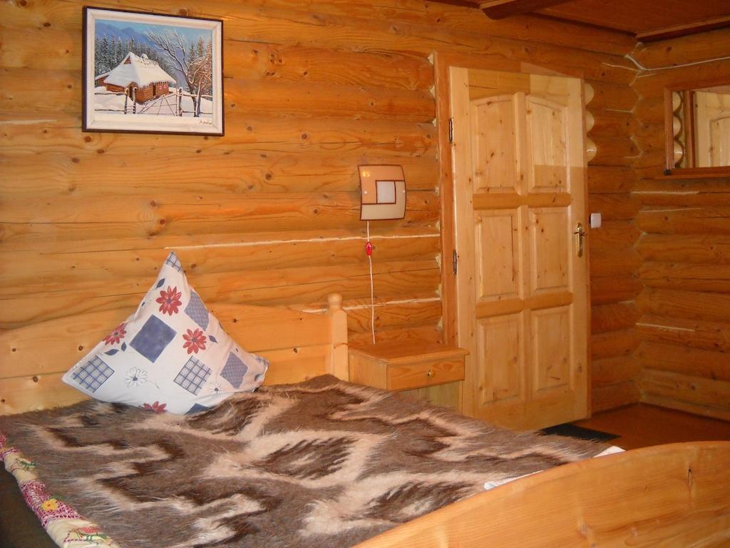 Smerekova Hata Hotel Kőrösmező Szoba fotó